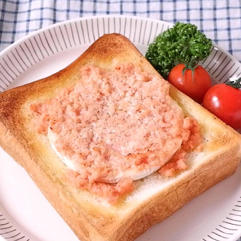 カマンベールチーズとトマトのバゲットトースト 作り方 レシピ クラシル