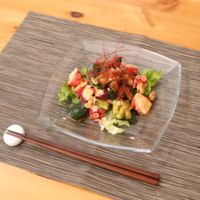 食欲そそる タコときゅうりの梅コチュジャン和え