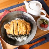 二度楽しめる!とんかつ茶漬け