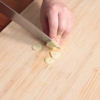 ニンニクの輪切り