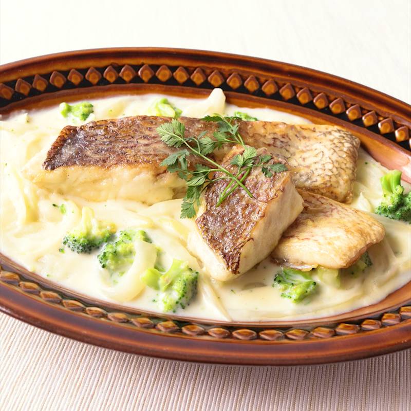 鯛のソテー ホワイトソースを添えて 作り方 レシピ クラシル