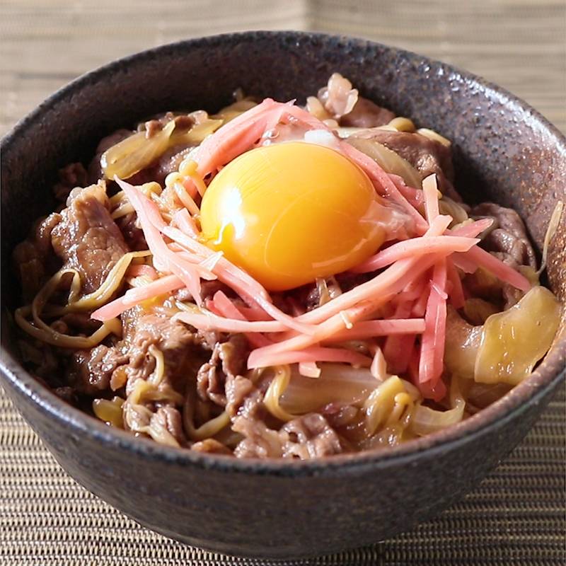 めんつゆと焼肉のタレで簡単つゆだく牛丼 作り方 レシピ クラシル