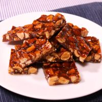 アーモンドざくざく シナモン香るシチリア菓子