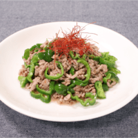 食欲もりもり!ひき肉とピーマンの辛ウマ炒め
