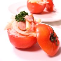 丸ごとトマトのぜいたくマカロニサラダ