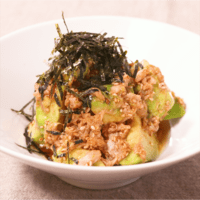 やみつき!ご飯にも合うアボカドのナムル
