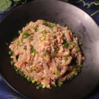 こんにゃくのたっぷり明太マヨ炒め