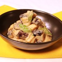 ごまの風味がたまらない!タケノコとナスの胡麻酢和え