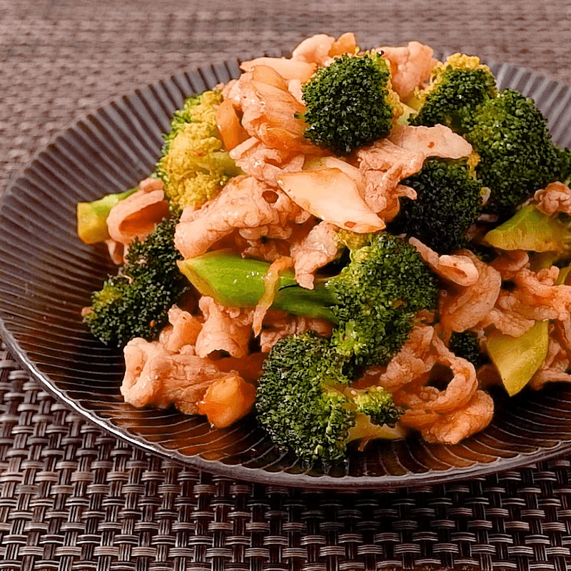 ごろごろブロッコリーの豚キムチ炒め 作り方・レシピ クラシル