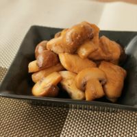 わさびが隠し味 ささみとマッシュルームのバター醤油炒め
