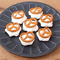 ザクザクプレッツェルメレンゲクッキー 作り方・レシピ | クラシル