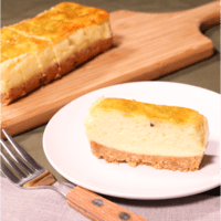 マーブル模様がお洒落!抹茶のチーズスティックケーキ