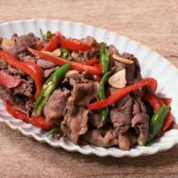 青唐辛子と牛肉の辛炒め