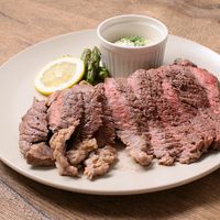 ヨーグルトでやわらか牛ステーキ