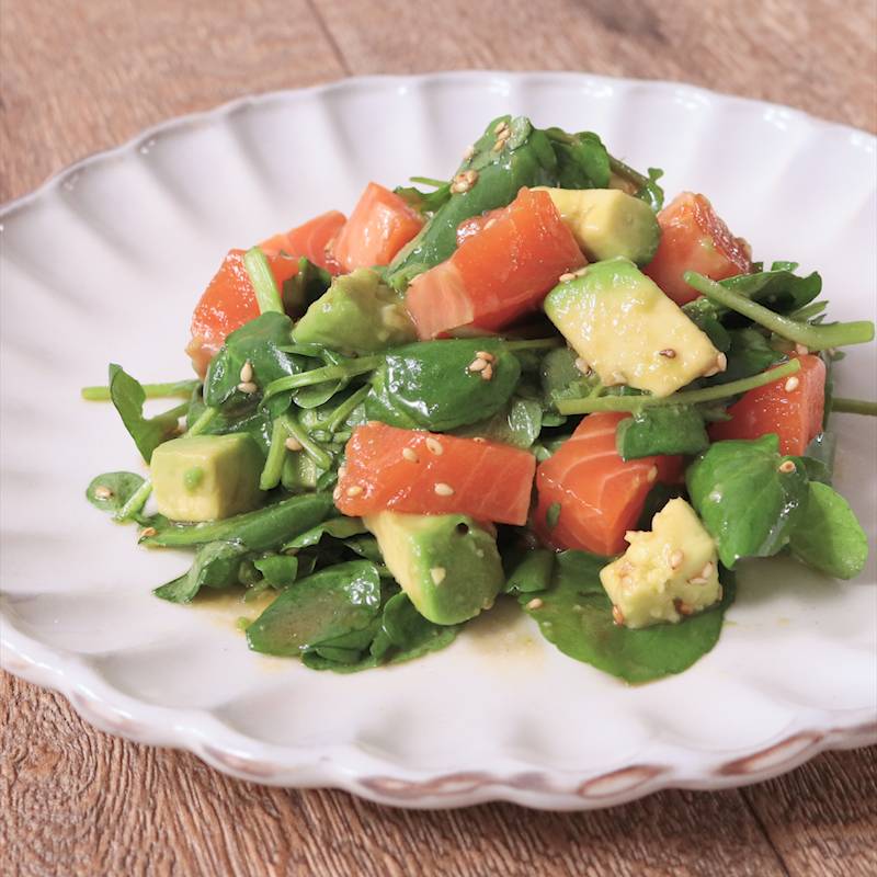 サーモントラウトとアボカドのスイチリマヨ和え 作り方 レシピ クラシル