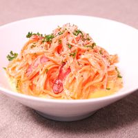 ニンジンのレモンカルボナーラサラダ