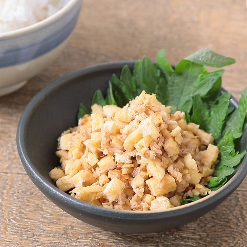 鶏 そぼろ めんつゆ