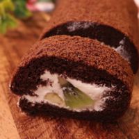 誰でもお手軽!ココアフルーツロールケーキ