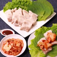韓国料理!茹でポッサム
