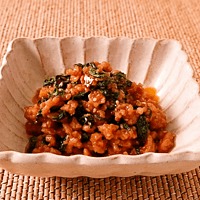 大葉入り肉味噌の\n常備菜