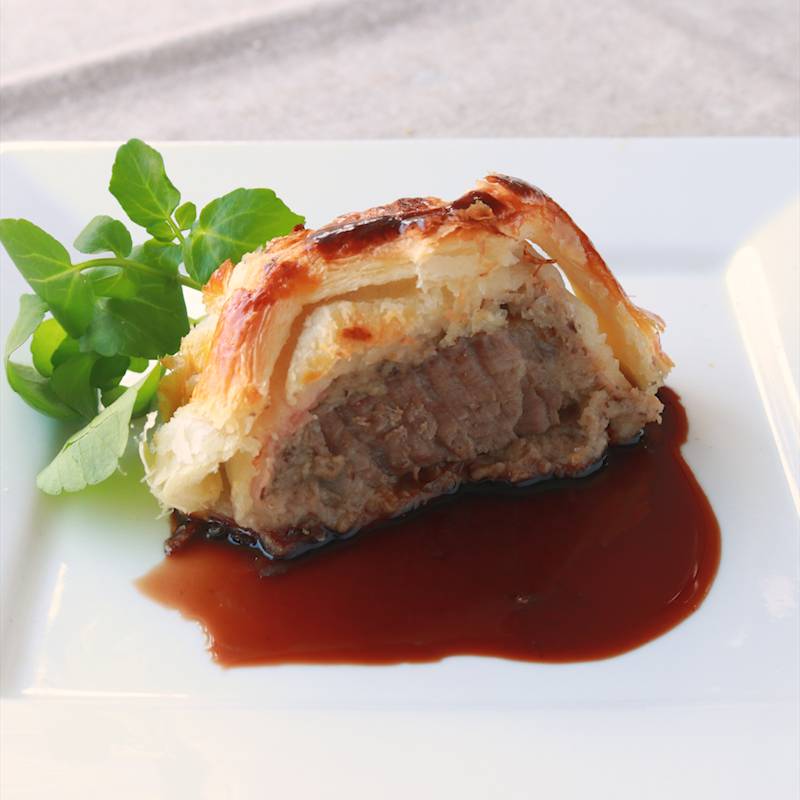 バルサミコソースをかけたポークテンダーロインのレシピ