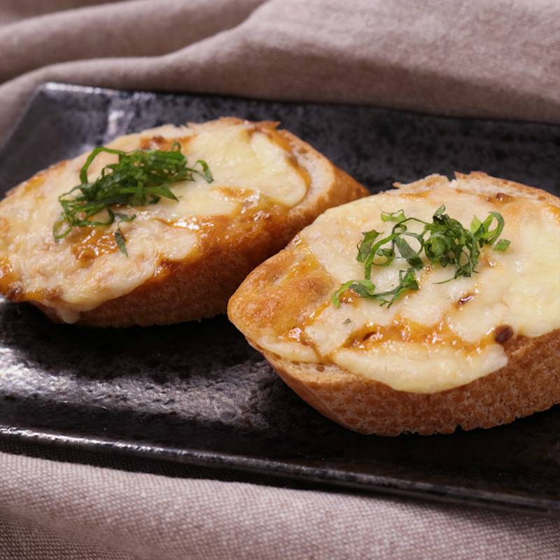 お酒がすすむ 酒盗のおつまみトースト 作り方 レシピ クラシル