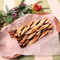 簡単くるくる!さくさくごまチョコパイ