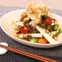 サッパリ食べられる!もずくのネバネバサラダ