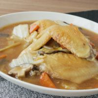 とろとろ白菜と手羽先のうま煮