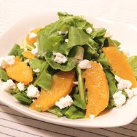 カッテージチーズとオレンジのルッコラサラダ