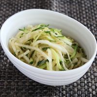 ごま油香る シャキシャキ大根サラダ
