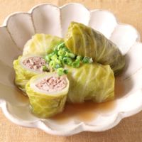 あっさりお出汁の和風ロールキャベツ