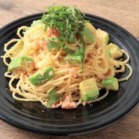 アボカドの明太マヨパスタ
