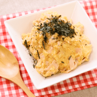 鉄板の組み合わせ!レンジで簡単たらこポテトサラダ