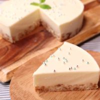 さっぱりさわやか ホワイトレアチーズケーキ