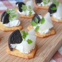 梨とクッキーのスイーツカナッペ