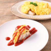 ワンパンで ササミのとろとろ半熟卵のせ