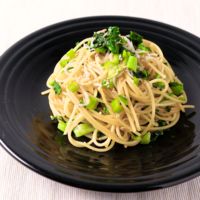 カブの葉としらすの和風パスタ
