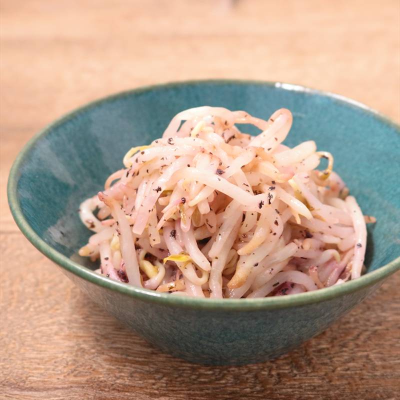 レンジで簡単もやしの赤しそ和え 作り方・レシピ | クラシル