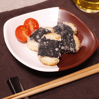 おせちの残り活用!チーズ詰めかまぼこの海苔巻き揚げ