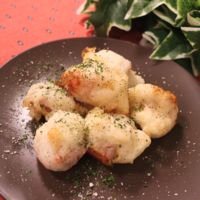 生ハムとチーズの大和芋揚げ