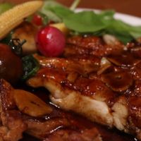 鶏もも肉のバルサミコソース