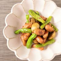 ししとうとウインナーのカレーマスタード炒め