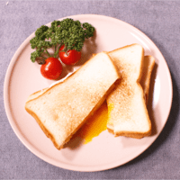 時短朝ごはん!チーズと卵のフライパンサンド