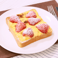 簡単フレンチトースト風!いちごのプリントースト