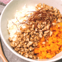節約!豆腐と卵でつくるふわふわ三色丼