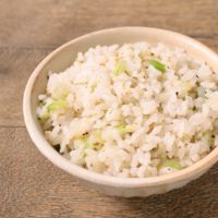 ごま油香る 簡単ねぎ塩ごはん