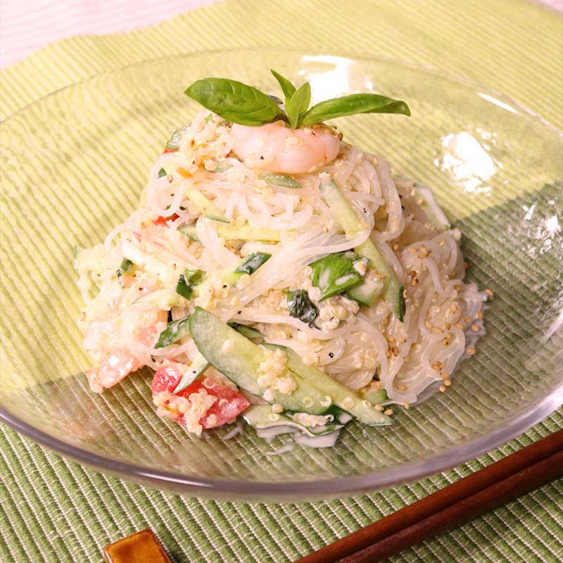 夏のフルーツキヌアサラダのレシピ