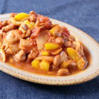 余った福豆でトマトビーンズ煮込み
