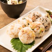 手作り!3種のふりかけおにぎり